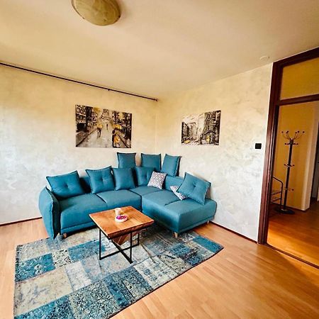 Fly By Suite - Zagreb Airport - 0-24H Self Check In&Out - Parking On Site Velika Gorica Εξωτερικό φωτογραφία