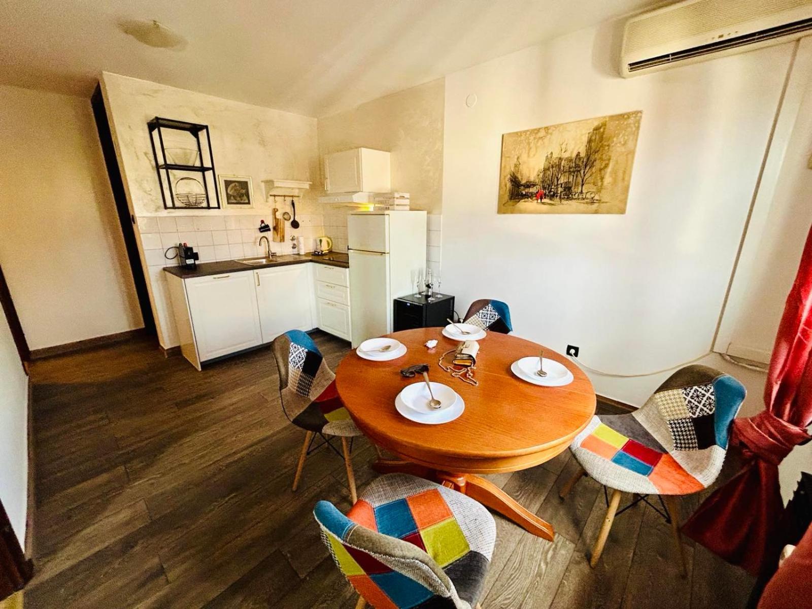 Fly By Suite - Zagreb Airport - 0-24H Self Check In&Out - Parking On Site Velika Gorica Εξωτερικό φωτογραφία
